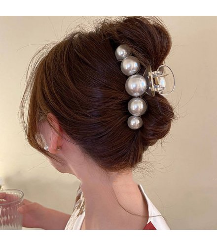 HA302 - Pearl Beaded Hair Clip